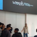 Laboratório da UFRJ, parceiro do INPO, apresenta a estudantes o caminho do lixo que deságua na Baía de Guanabara