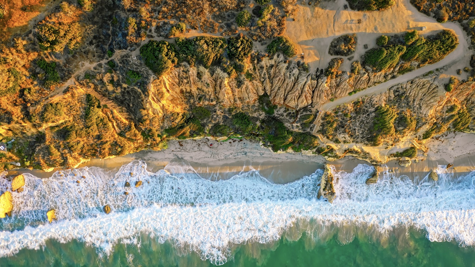 Por que o nível do mar não sobe igualmente em todos os lugares?